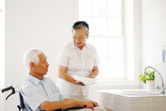 好消息：非京籍护理员干得好可留北京养老